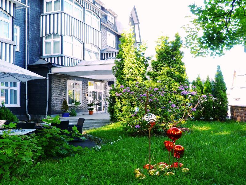 Hotel Schieferhof - Glaslust Neuhaus am Rennweg Exterior foto